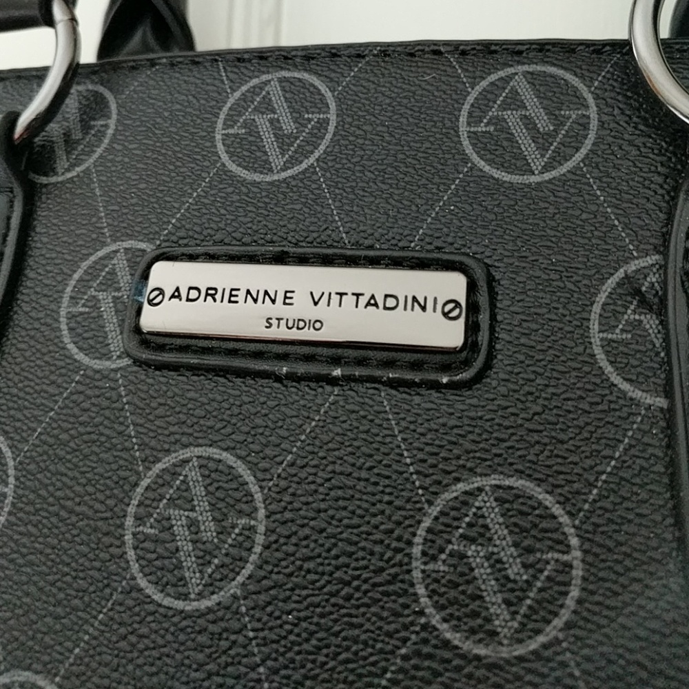 Black leather purse